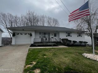 105 43rd St #L-5, Carbondale, PA 18407