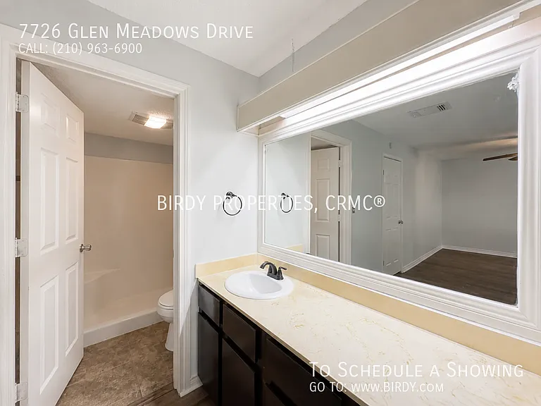 7726 Glen Meadows Dr — Photo 24