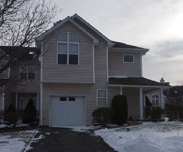 1st image of 3002 Willow Pond Dr