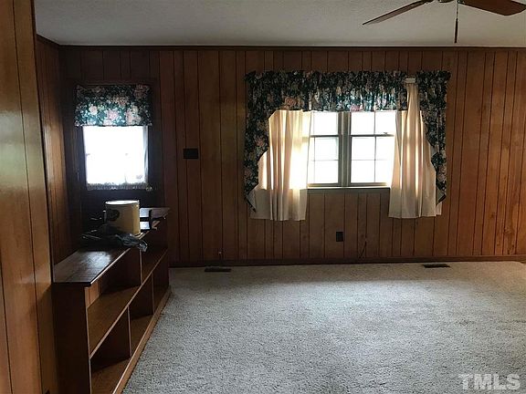 3rd image of 2600 Ardsley Dr