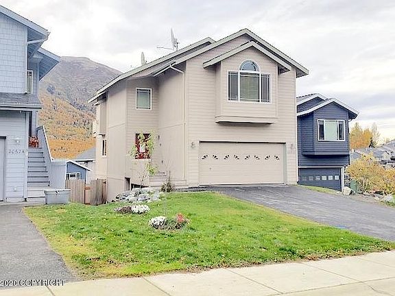 2nd image of 20612 Mountain Vista Dr