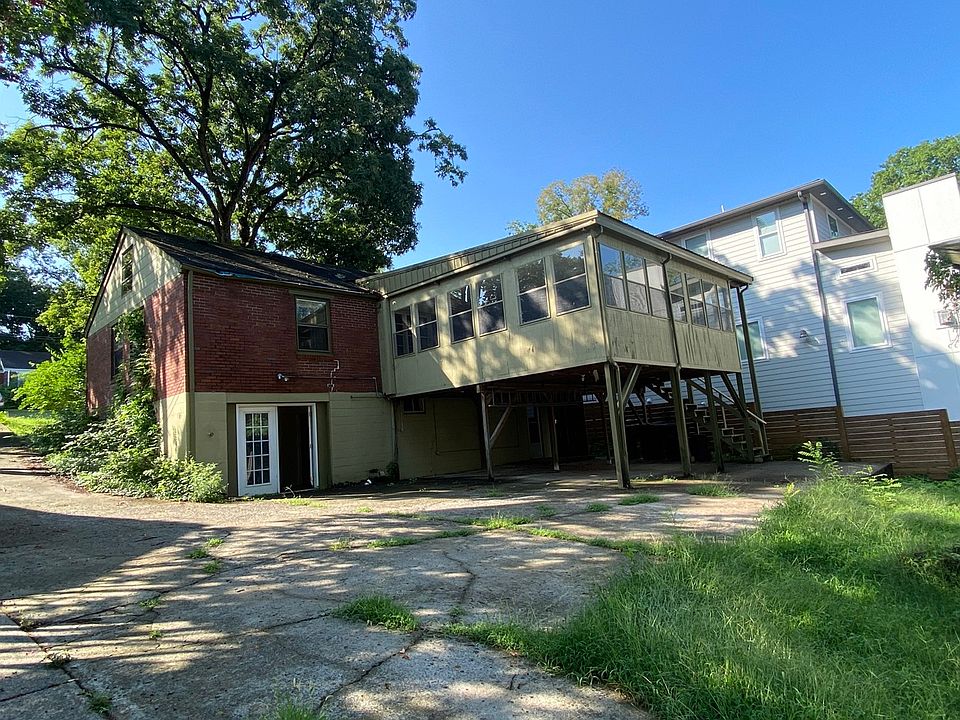 1st image of 3302 Overlook Dr
