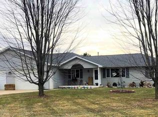 1340 E Walton Rd, Shepherd, MI 48883