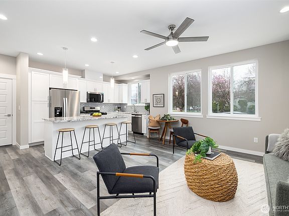 2nd image of 1515 N Waugh Road #B