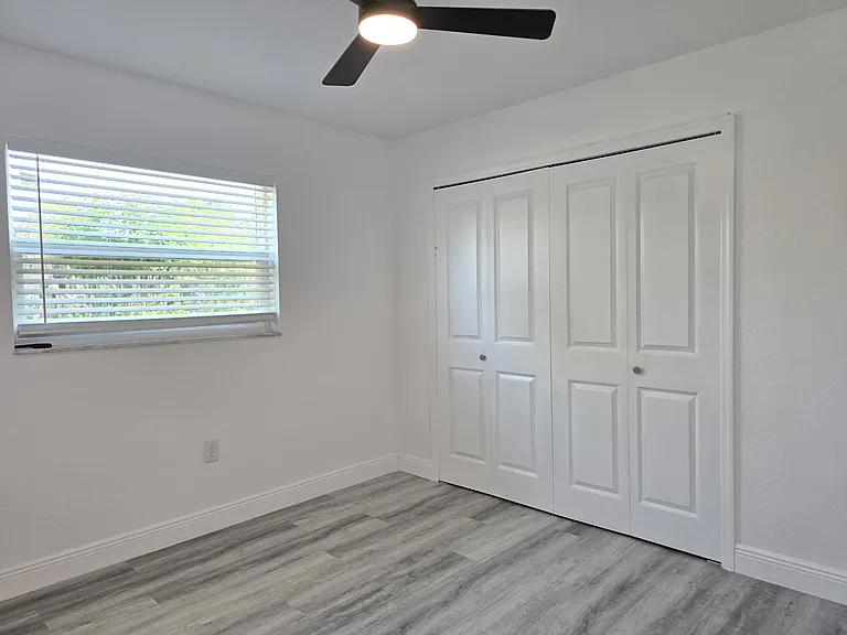 1816 Rendale Dr — Photo 24
