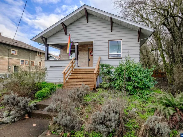 1026 8th Ave SW, Albany, OR 97321
