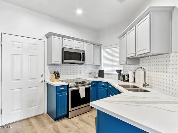5400 S HARDY Drive #113, Tempe, AZ 85283