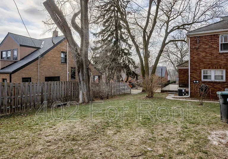2509 N 52nd St — Photo 25