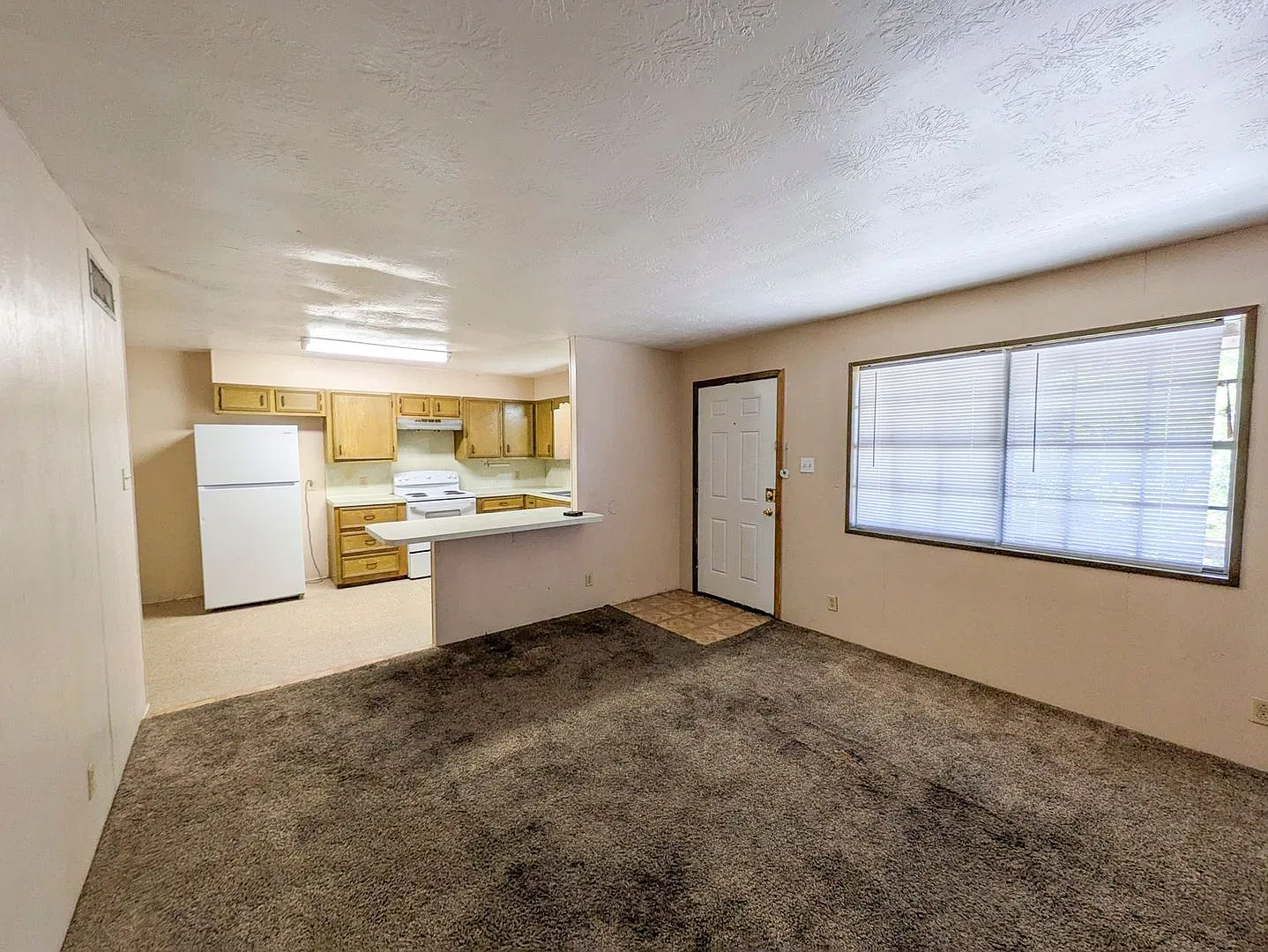 Lambda Apartments — Photo 3