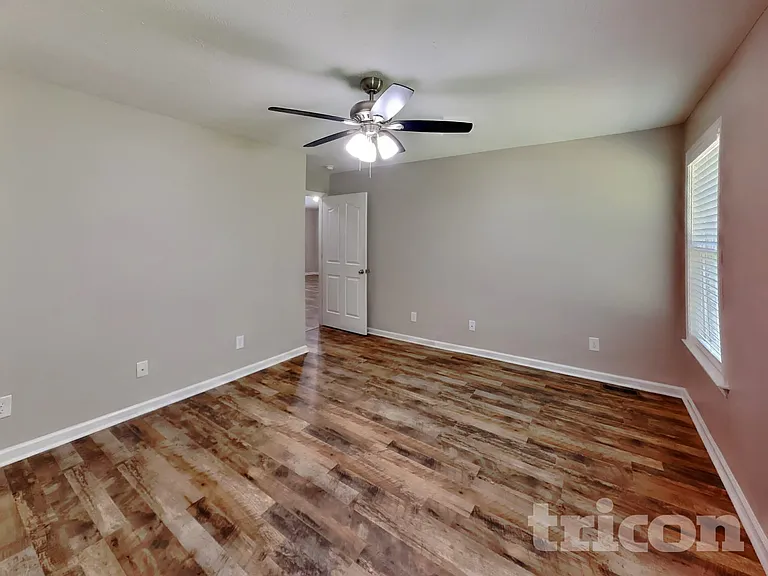 1901 Susan Rd — Photo 7