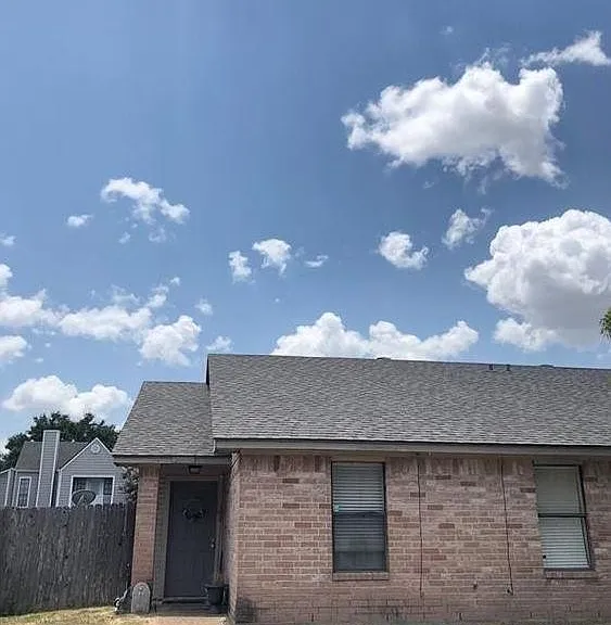 2510 Hickory Dr — Photo 10