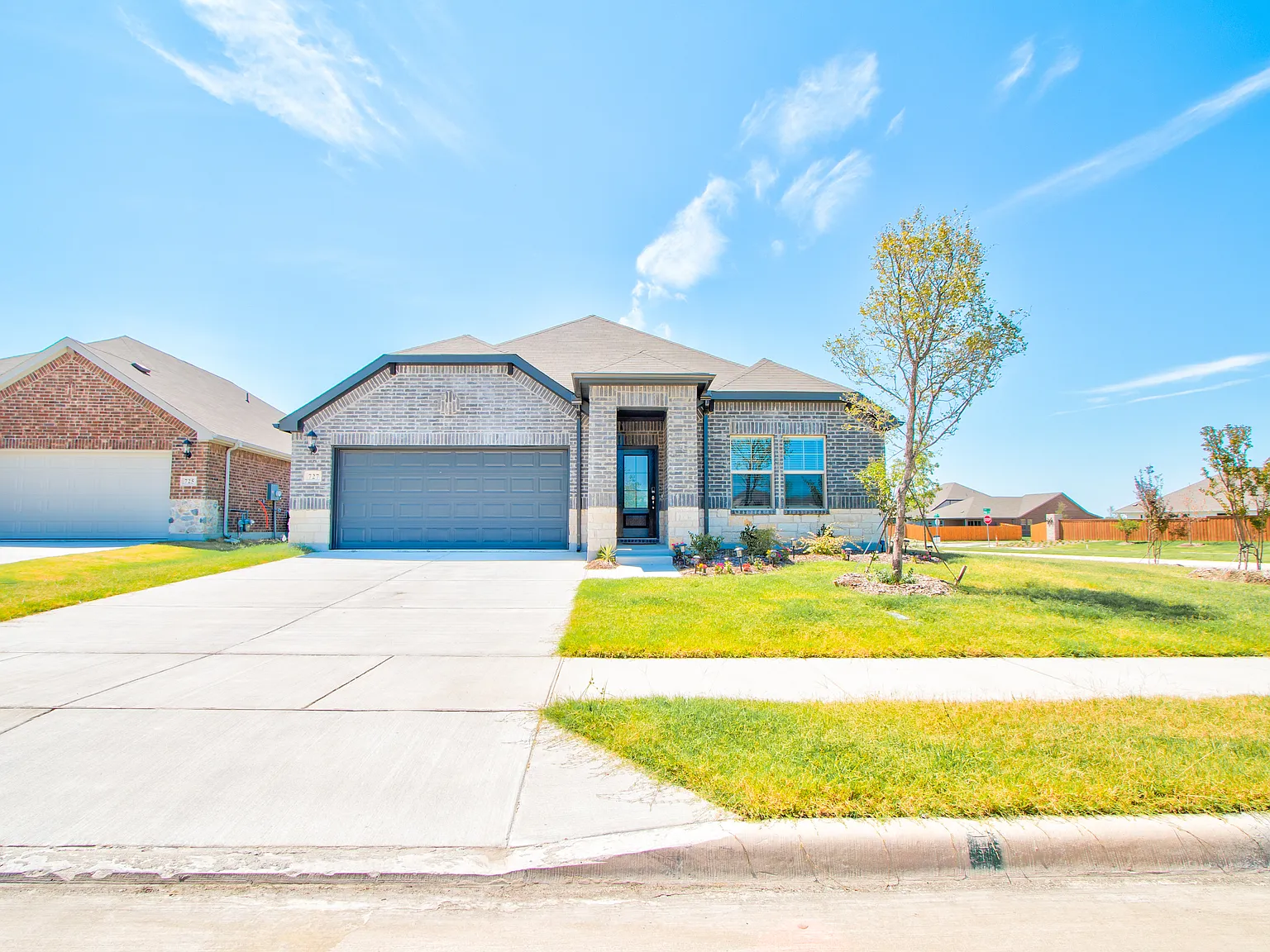 3 bed, 1833 sqft, $2,400 — Photo 3