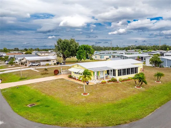 6290 Greenfinch Rd, Englewood, FL 34224