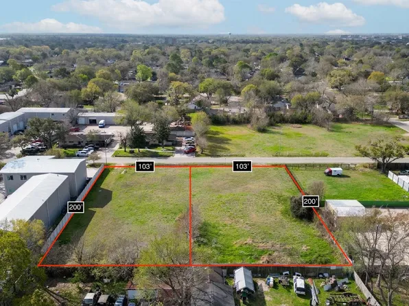 5902 Cypress St, Houston, TX 77074