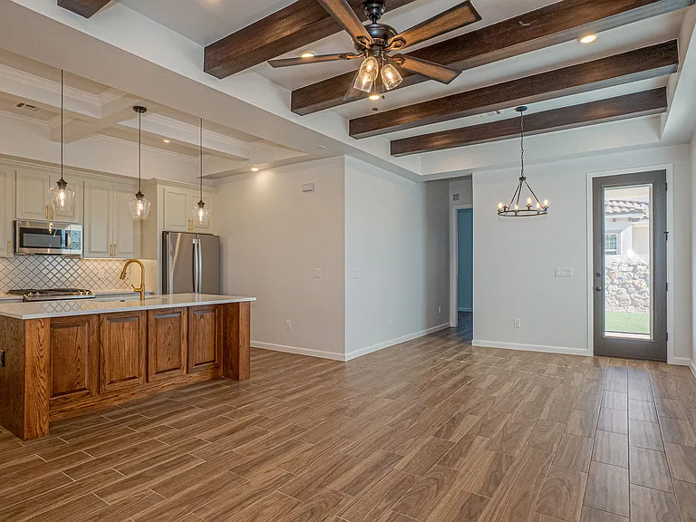 6520 Harapon St #B — Photo 12