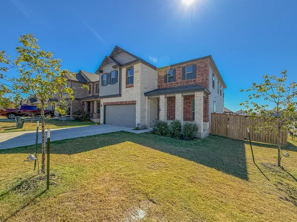 121 Outlaw Dr, Jarrell, TX 76537