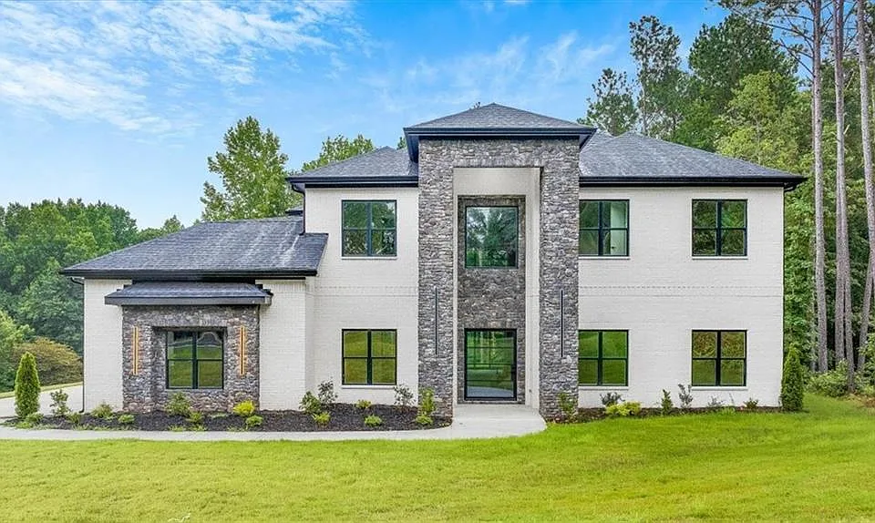 1330 Upchurch Rd