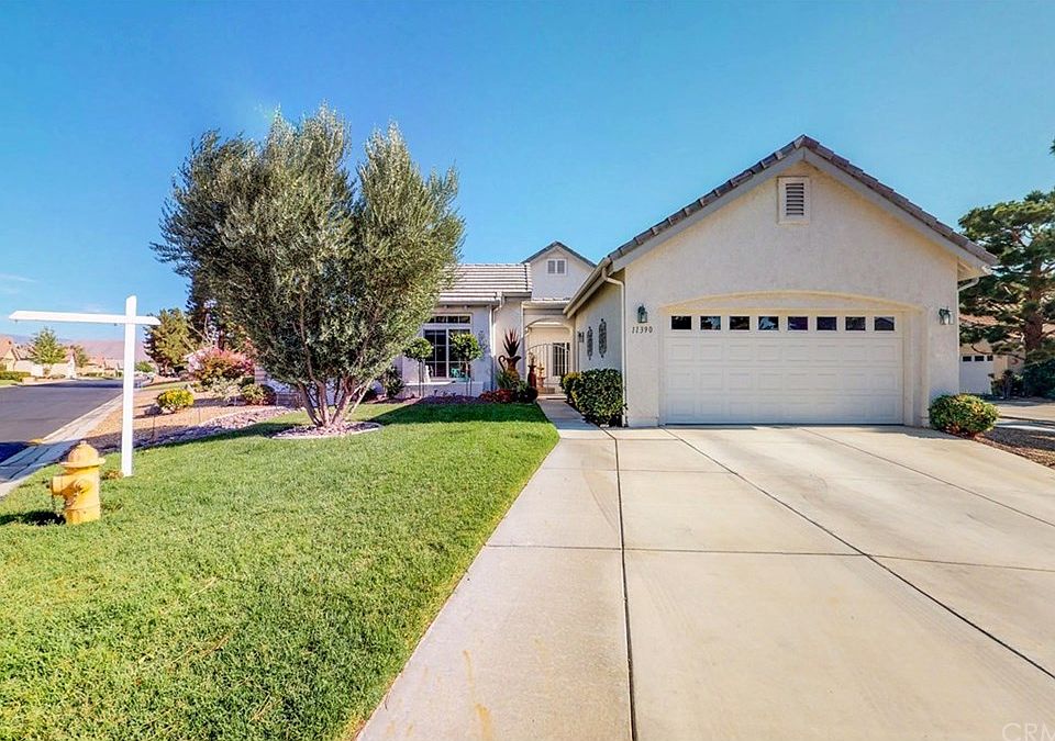 1st image of 11390 Country Club Dr