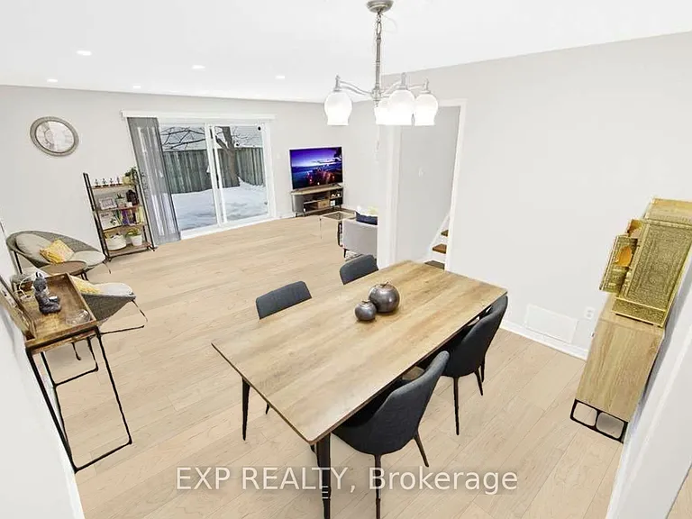 270 Timberbank Blvd #57 — Photo 2