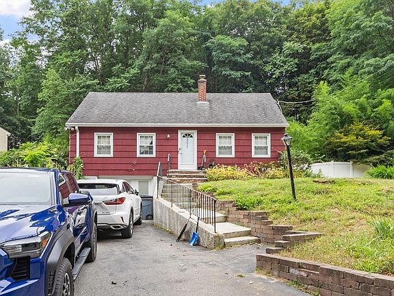 2nd image of 225 Golden Hill Ave