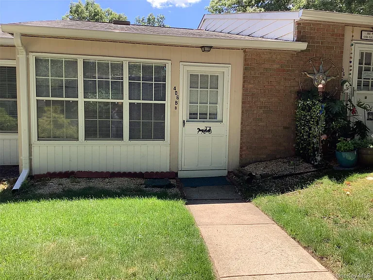 406 Woodbridge Dr #B — Photo 1