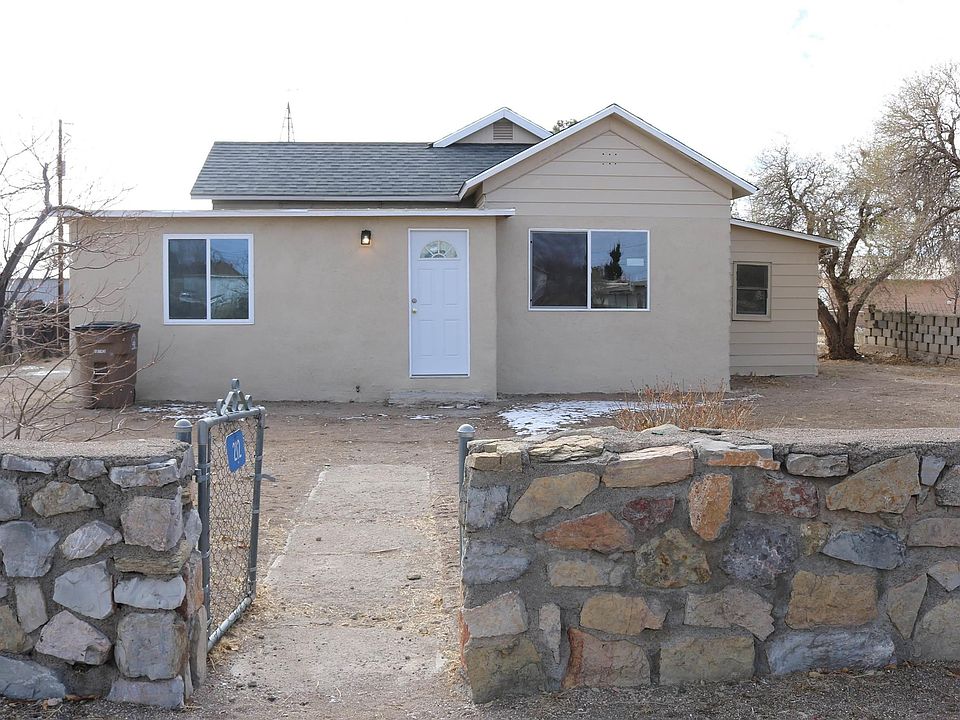 1st image of 212 Elguea Ave
