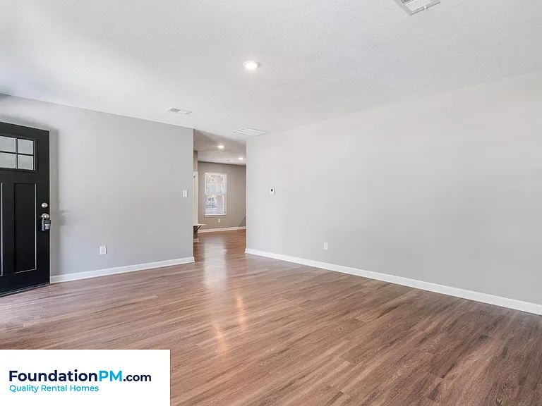 3985 Willowview Ave — Photo 20