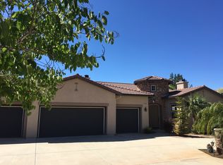 2345 Carioca Pl, Vista, CA 92084