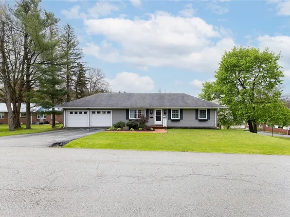 1097 W Union St, Somerset, PA 15501