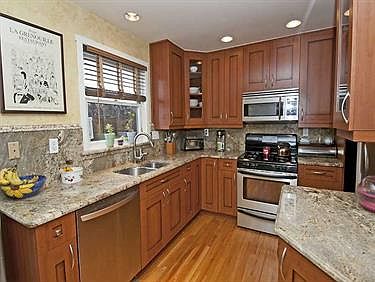 4th image of 5939 Elwood St