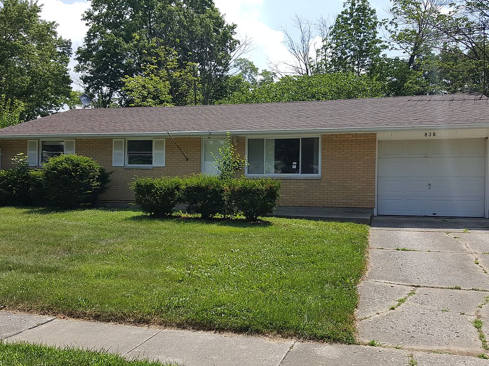 1st image of 838 Desales St