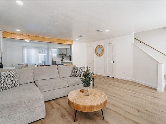 3rd image of 6001 Reims Rd APT 1412