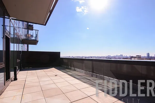 Rented by Fiddler Realty | media 74