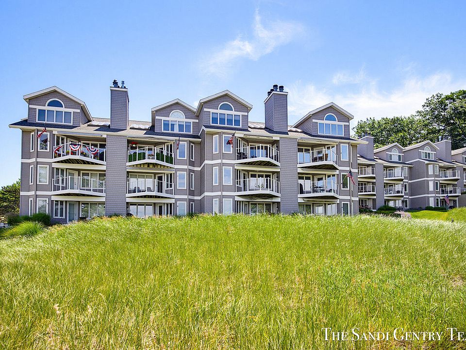 1st image of 820 S Harbor Dr Unit 5