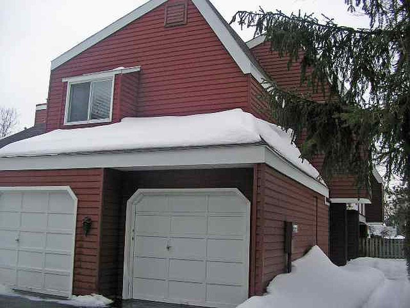 2nd image of 12 LOUDONWOOD EAST Drive