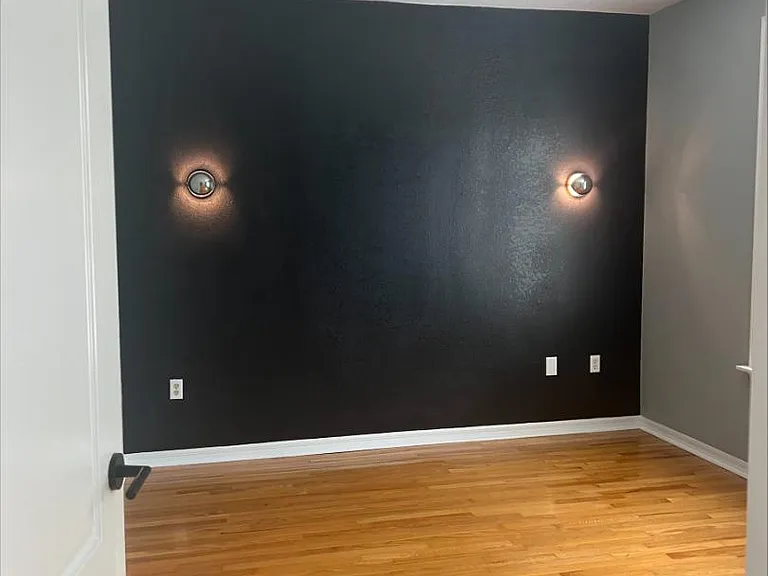 Unit Photo