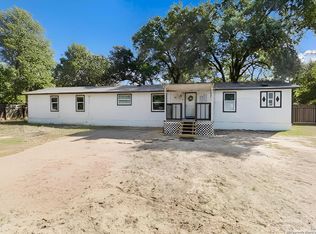 23414 Dragon Rock, Elmendorf, TX 78112
