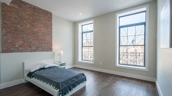 Rented by EXR | media 29