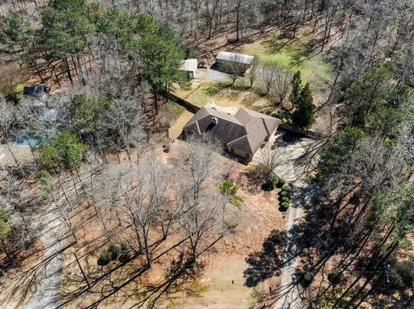 8920 Midland Woods Dr, Midland, GA 31820