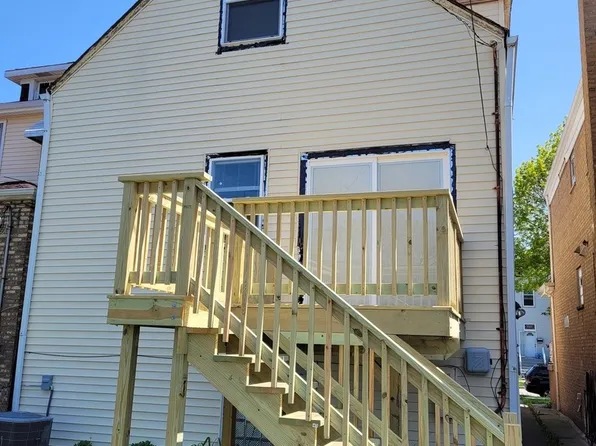 1324 East Ave, Berwyn, IL 60402