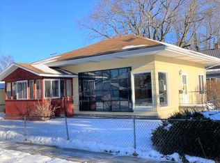 203 N C St, Cheboygan, MI 49721