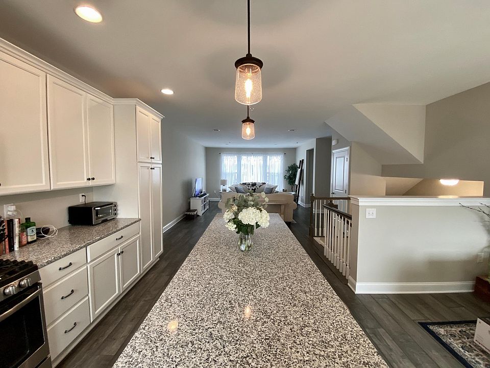 8' Kitchen Island