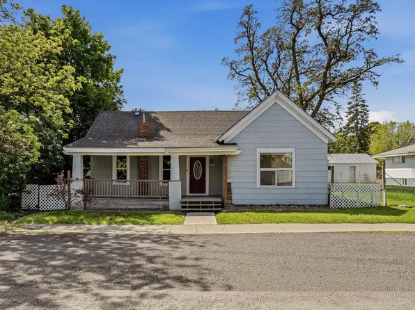 909 Maxwell St, Davenport, WA 99122