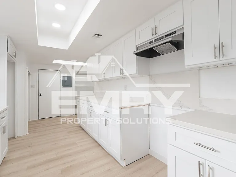 6221 Fishburn Ave — Photo 23