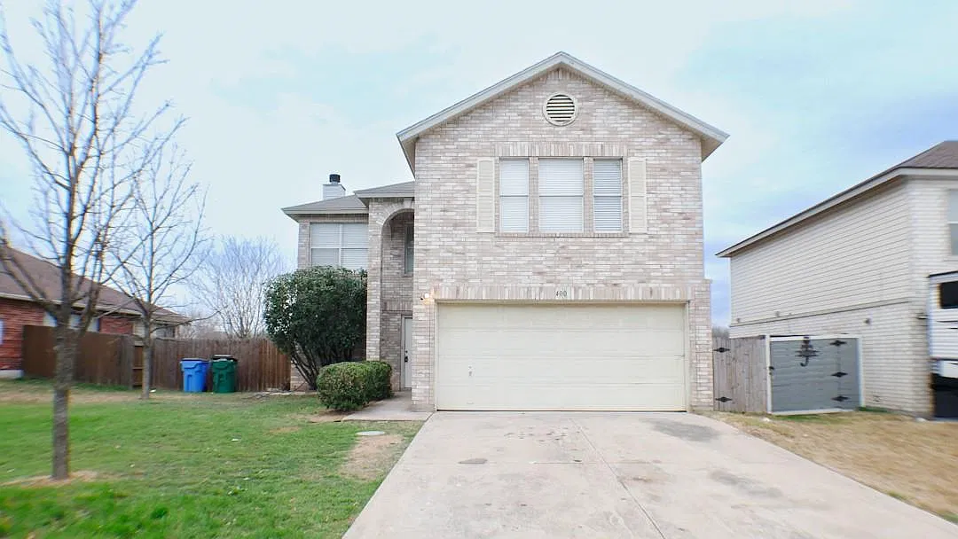 3 bed, 2.5 bath, 1994 sqft, $1,890 — Photo 1