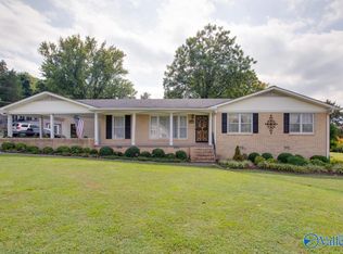 1502 Cleermont Dr SE, Huntsville, AL 35801