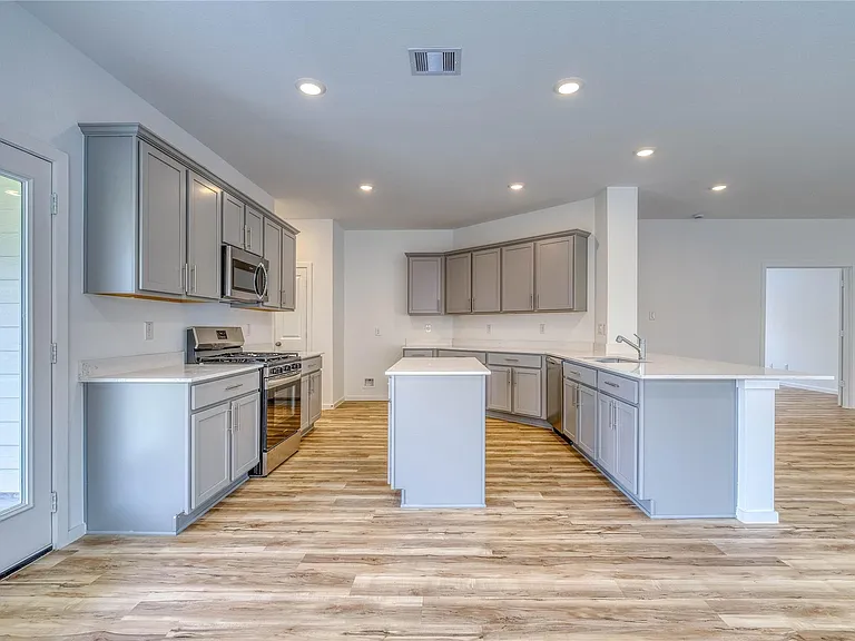 5310 Still Meadow Ln — Photo 8