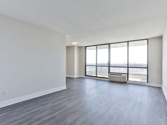 2nd image of 500 Duplex Ave #806