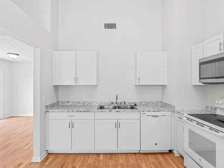 52 Woodcock Dr — Photo 14