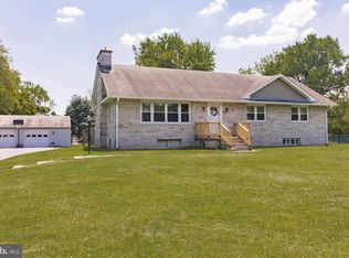 9 Meetinghouse Rd, Hatboro, PA 19040